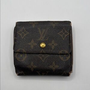 Louis Vuitton Monogram Bi-Fold Wallet